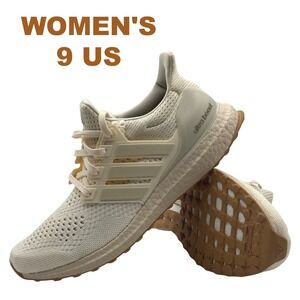 Adidas Ultraboost Women's Size 9 Cream Beige Gum Sole Running Shoes‎ Athleisure